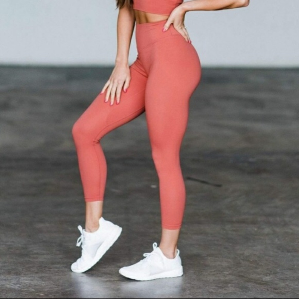 Balance Athletica Rose OG Legging